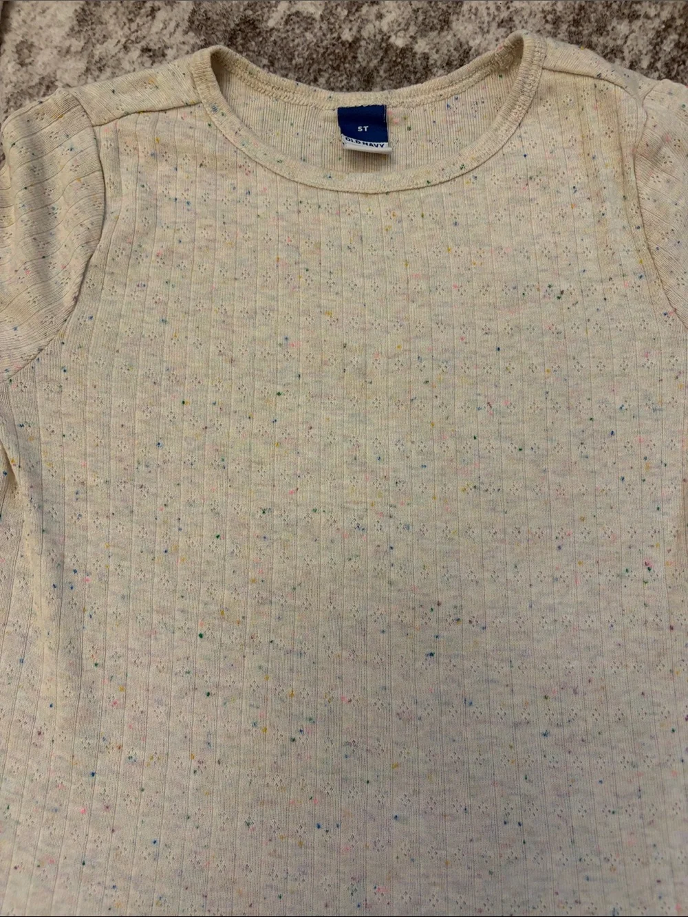 Old Navy Cream long sleeve Tee with Colorful Speckle Dots size 5T